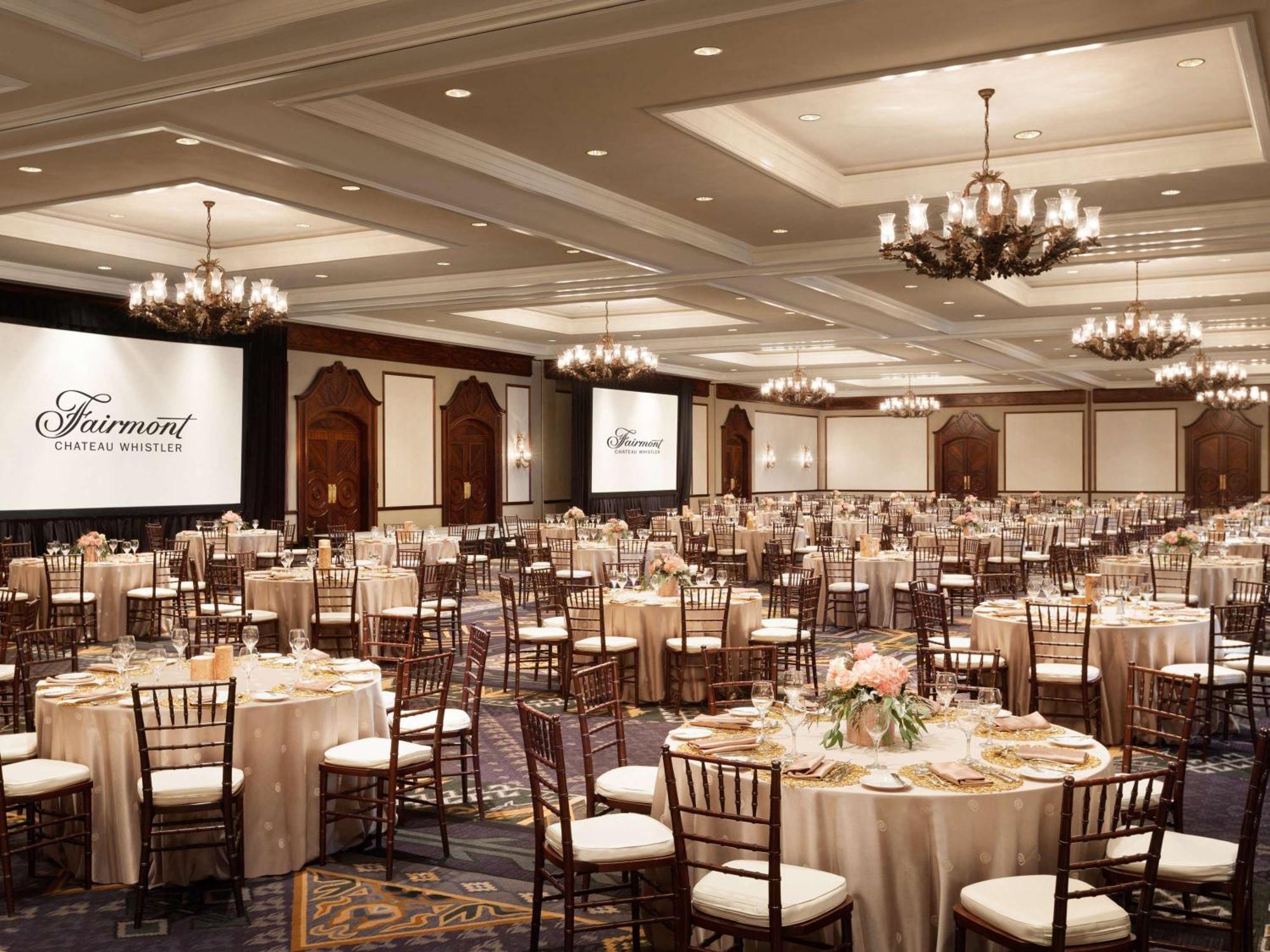 Fairmont Chateau Whistler Kültér fotó