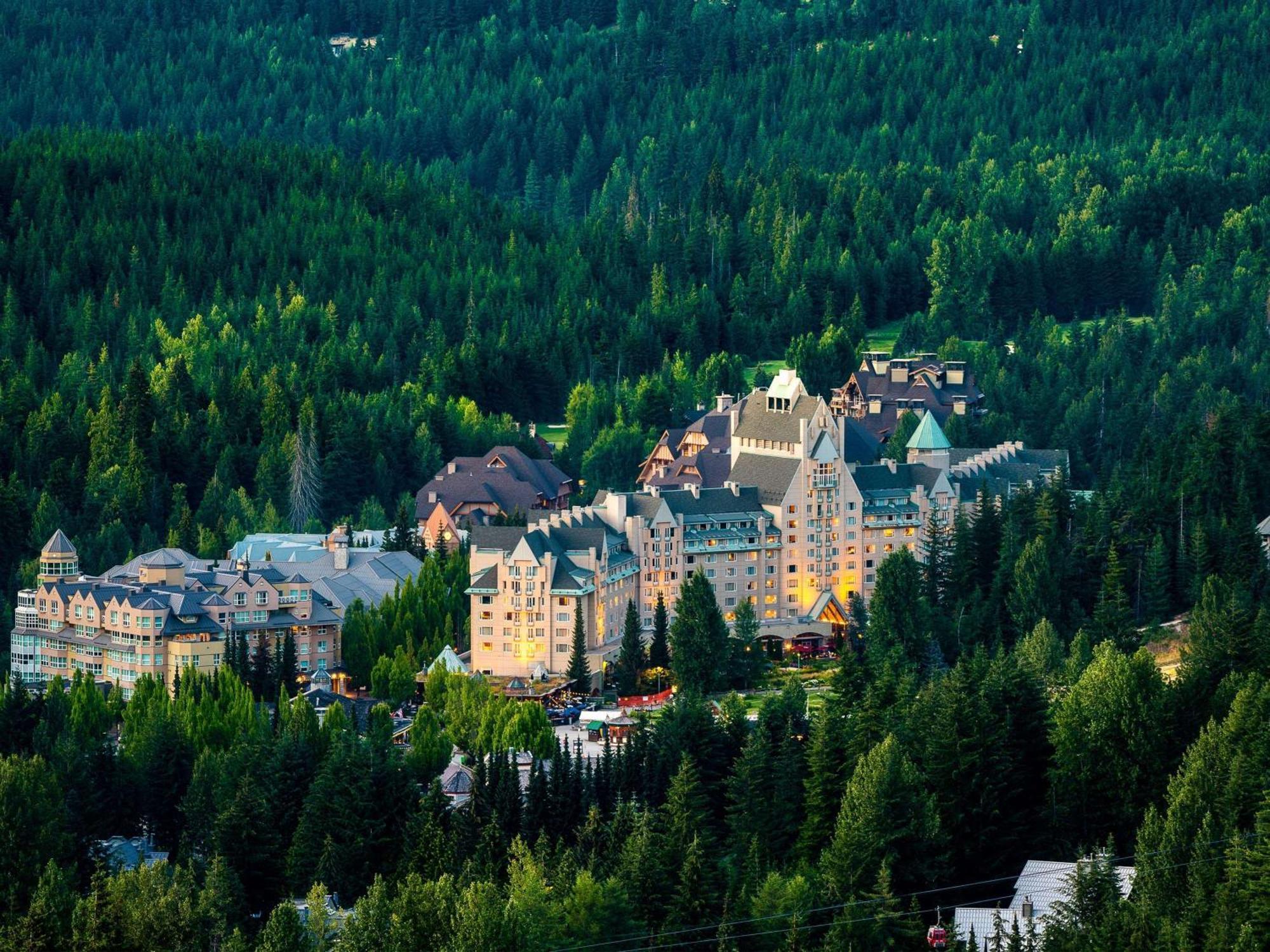 Fairmont Chateau Whistler Kültér fotó