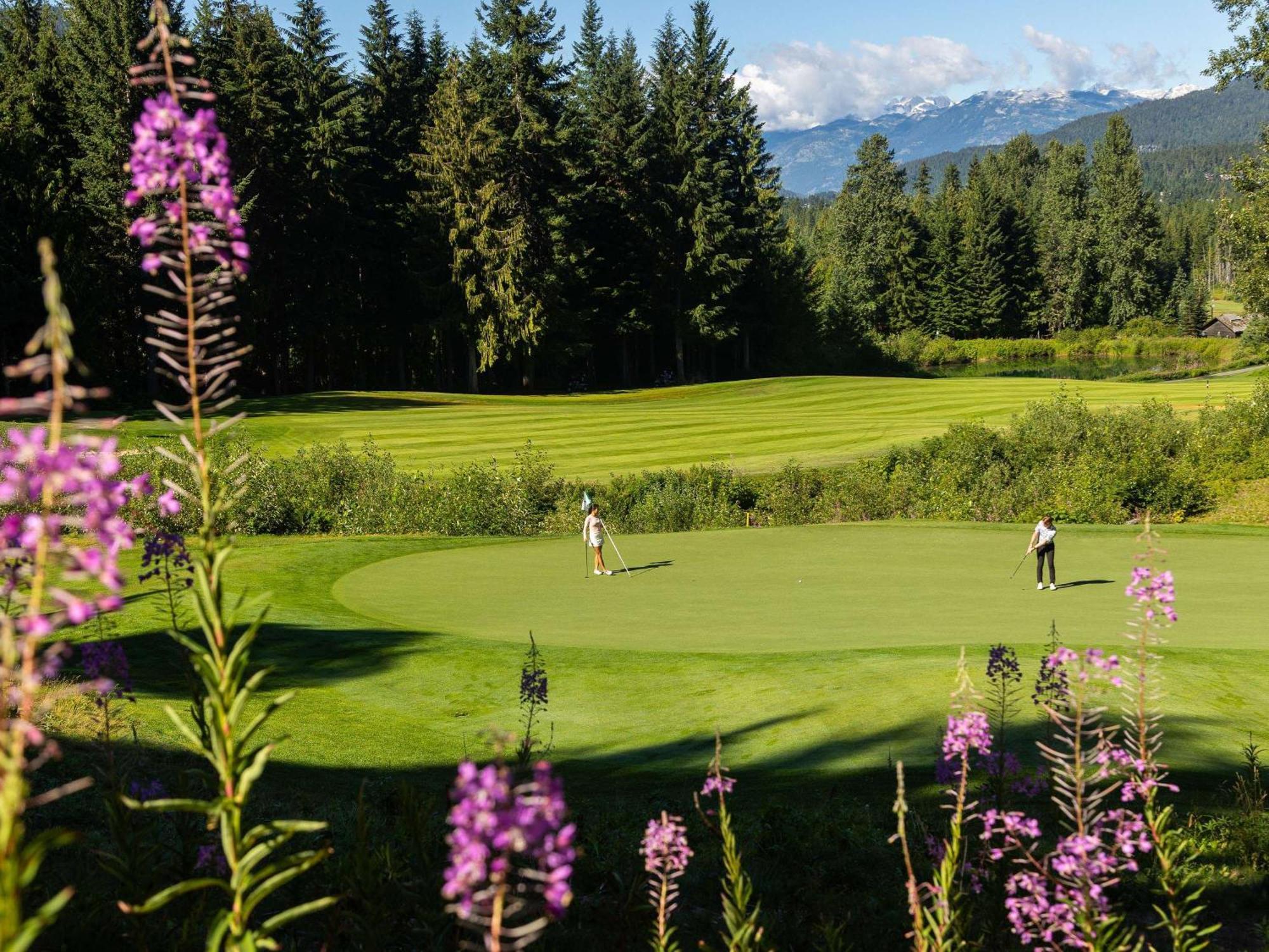 Fairmont Chateau Whistler Kültér fotó